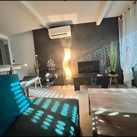 Apartment Bel A 5 Minutes De La *